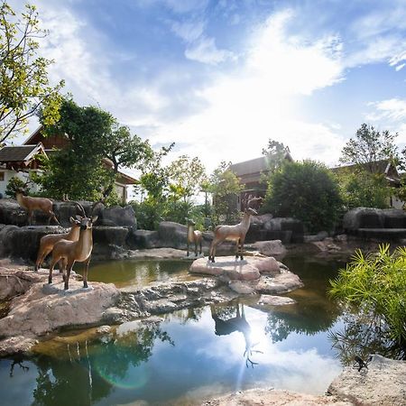 Thantara Resort Chiang Mai Exteriör bild
